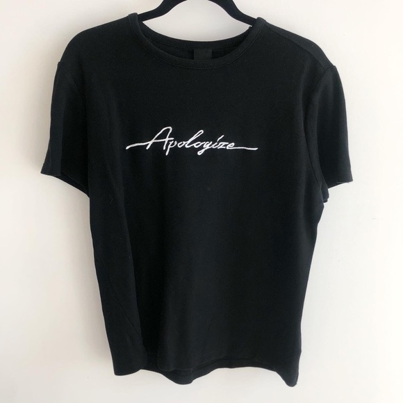 H&M Men’s Apologize Graphic Tee - Picture 1 of 3